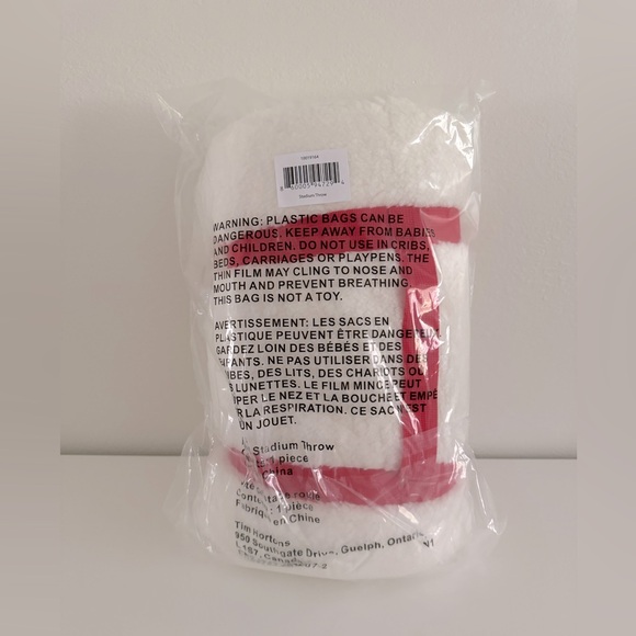 BNIP Tim Hortons LE Sherpa Stadium Blanket - Picture 3 of 7